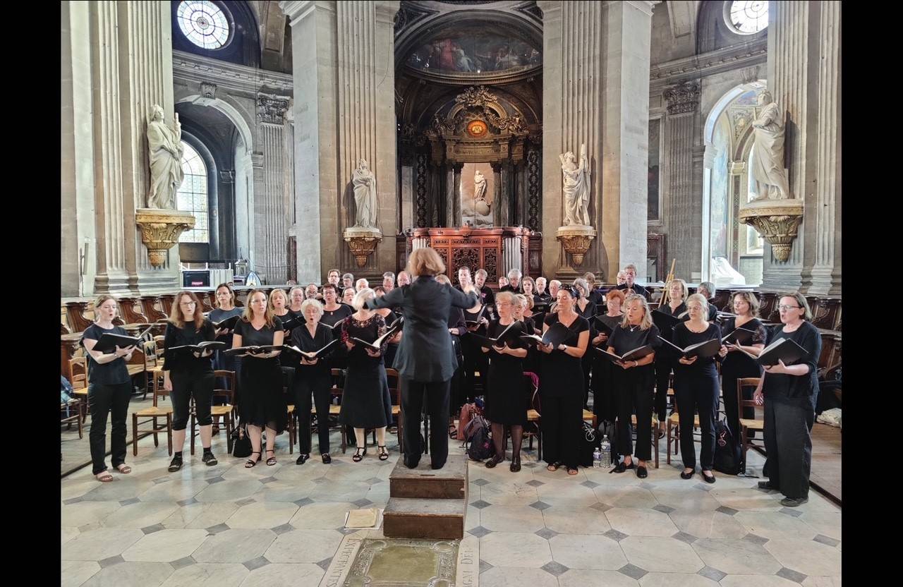 Foto der Melanchthonkantorei in der Kirche Saint-Sulpice, Paris 2022